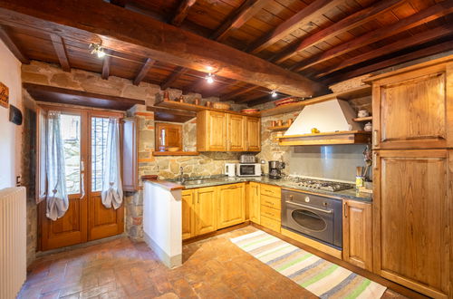 Foto 56 - Casa de 5 quartos em Loro Ciuffenna com piscina privada e jardim