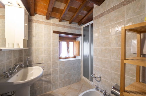 Foto 25 - Casa de 5 quartos em Loro Ciuffenna com piscina privada e jardim