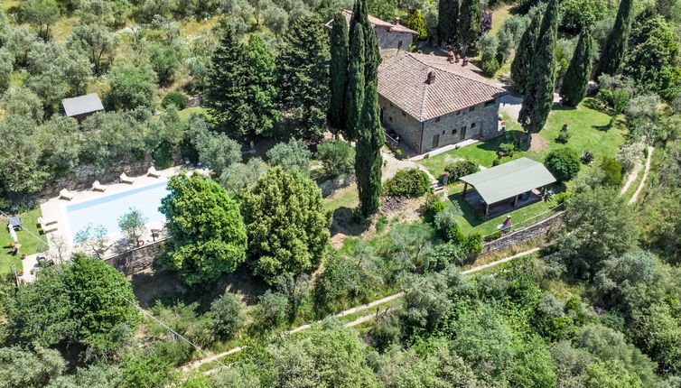 Foto 1 - Casa de 5 quartos em Loro Ciuffenna com piscina privada e jardim