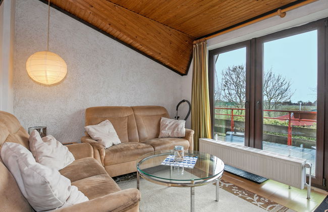 Apartamento de 3 quartos em Friedrichskoog com jardim e terraço - Foto 2