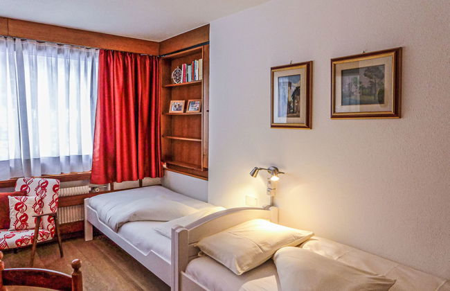 Apartment mit 4 Schlafzimmern in Sankt Moritz mit garten - Foto 4