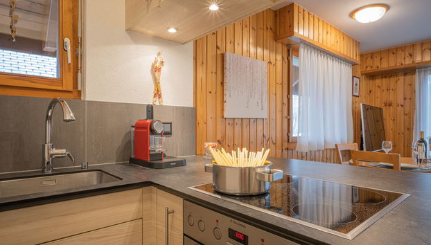 Apartamento de 3 quartos em Leytron com piscina e sauna - Foto 2