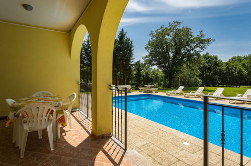 Foto 8 - Casa con 7 camere da letto a Sveta Nedelja con piscina privata e vista mare