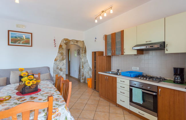Casa de 10 quartos em Sveta Nedelja com piscina privada e jardim - Foto 13