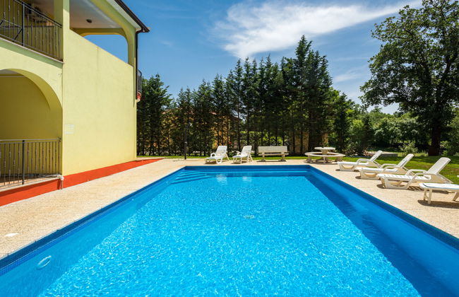 Casa de 10 quartos em Sveta Nedelja com piscina privada e jardim - Foto 19