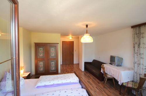 Foto 16 - Apartamento de 2 quartos em Pill com jardim e terraço