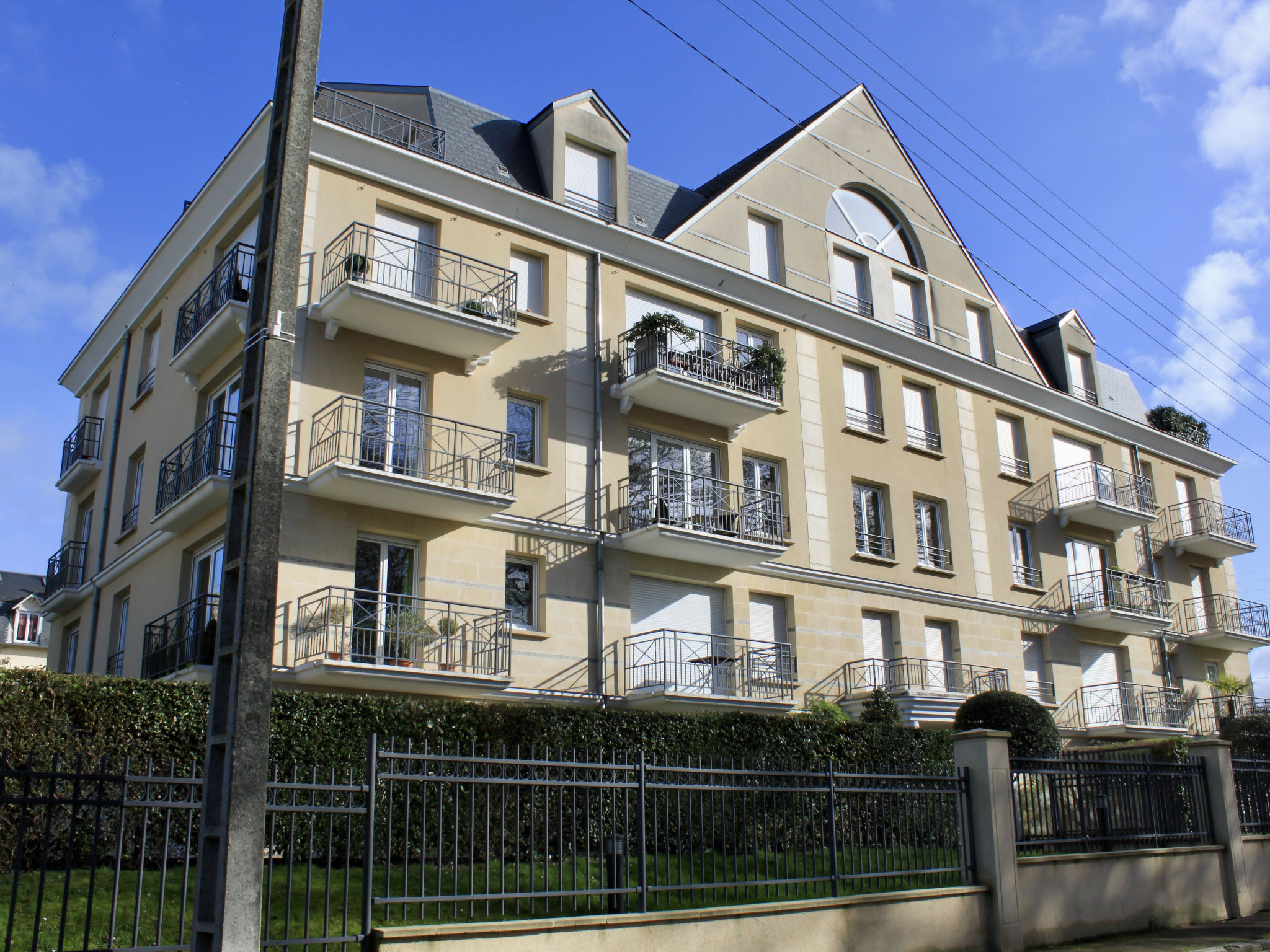 Foto 16 - Apartamento de 2 quartos em Trouville-sur-Mer com terraço