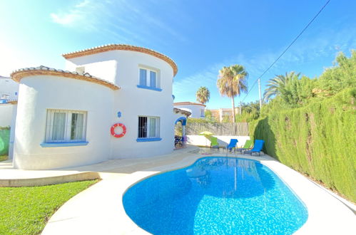 Foto 1 - Casa con 3 camere da letto a Dénia con piscina privata e vista mare