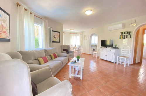 Photo 3 - 3 bedroom House in Dénia with private pool and garden