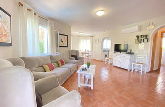 Photo 3 - 3 bedroom House in Dénia with private pool and garden