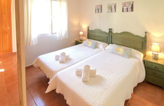 Photo 2 - 3 bedroom House in Dénia with private pool and sea view