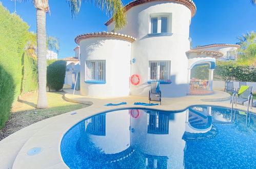 Foto 1 - Casa de 3 habitaciones en Dénia con piscina privada y vistas al mar