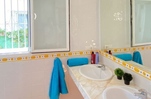 Foto 9 - Casa de 3 habitaciones en Dénia con piscina privada y vistas al mar