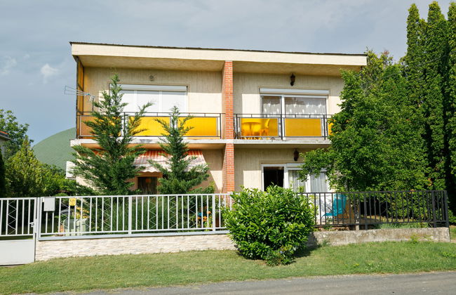 Casa de 2 quartos em Balatonszárszó com jardim e terraço - Foto 16