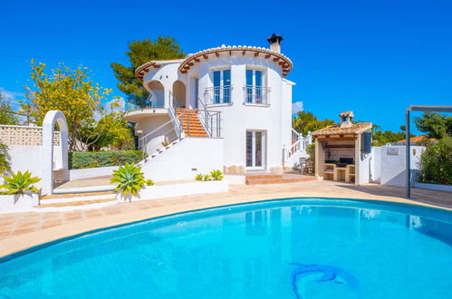 Foto 1 - Casa de 4 quartos em Benissa com piscina privada e vistas do mar