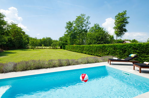 Foto 2 - Casa de 3 quartos em Balatonszemes com piscina privada e jardim