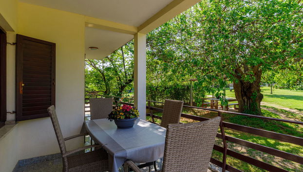 Apartment mit 1 Schlafzimmer in Umag mit garten und terrasse - Foto 3