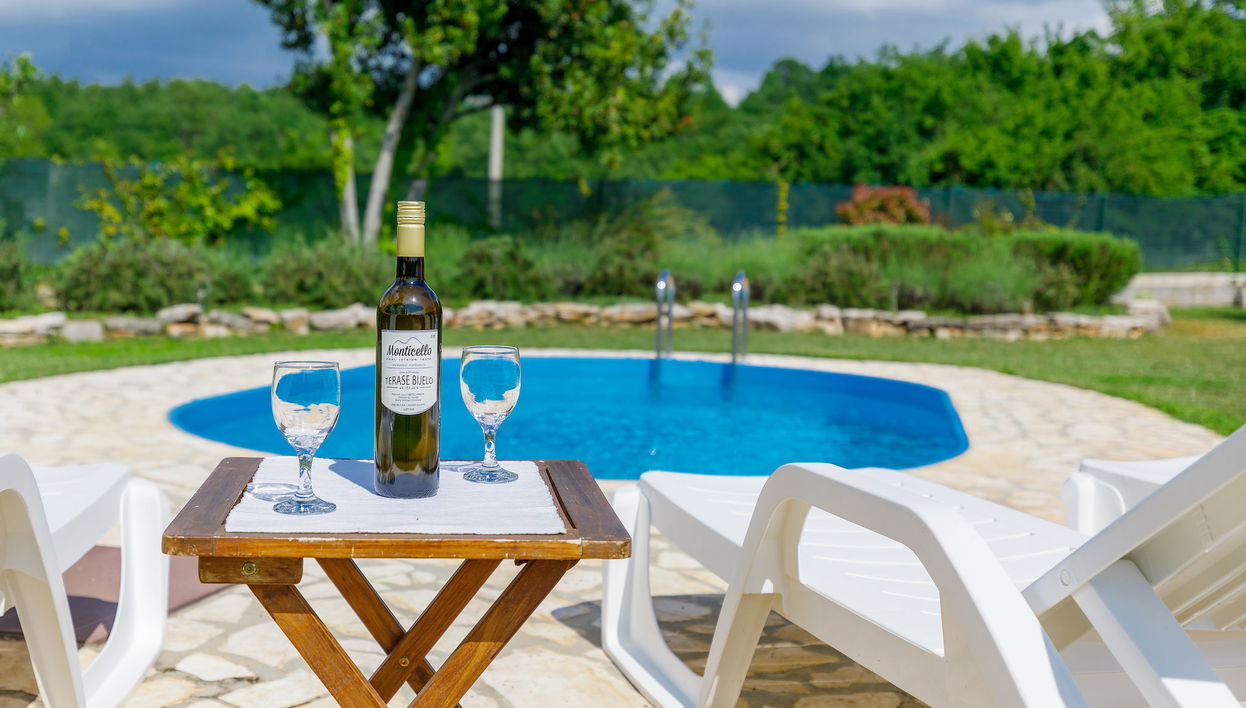 Maison de 3 chambres à Grožnjan avec piscine privée et jardin - Photo 1