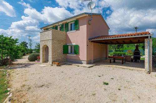 Foto 7 - Casa con 2 camere da letto a Grožnjan con piscina privata e giardino