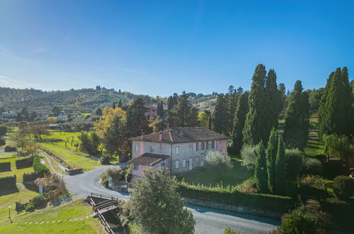 Foto 1 - Apartamento em Lucca com piscina e jardim