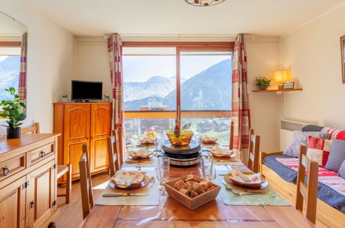 Photo 1 - 2 bedroom Apartment in Villarembert with swimming pool and mountain view