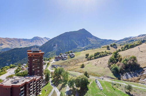 Foto 16 - Appartamento con 2 camere da letto a Villarembert con piscina e vista sulle montagne