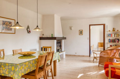 Photo 13 - Maison de 2 chambres à Châteaudouble avec piscine privée et jardin