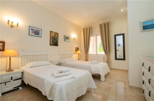 Photo 16 - 3 bedroom House in l'Alfàs del Pi with private pool and sea view