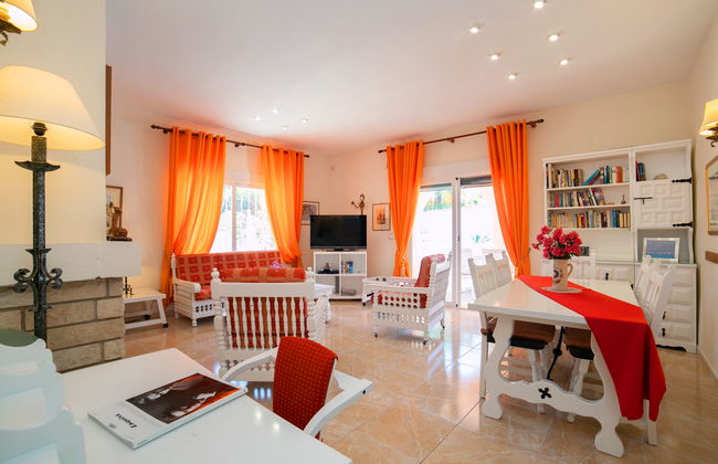 Casa de 4 quartos em l'Alfàs del Pi com piscina privada e jardim - Foto 4