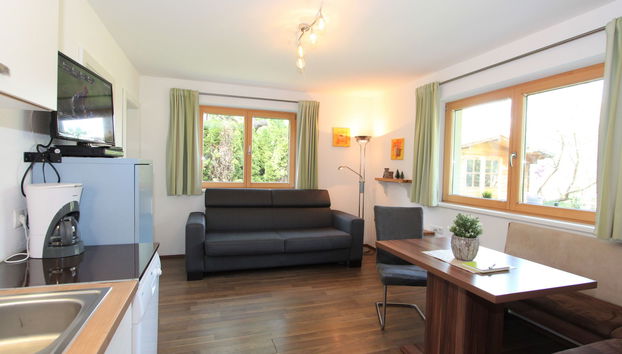 2 bedroom Apartment in Fügen with garden and terrace - Photo 2
