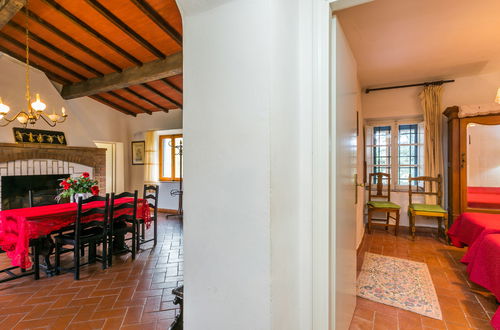 Photo 20 - 2 bedroom Apartment in Monteriggioni with swimming pool and garden