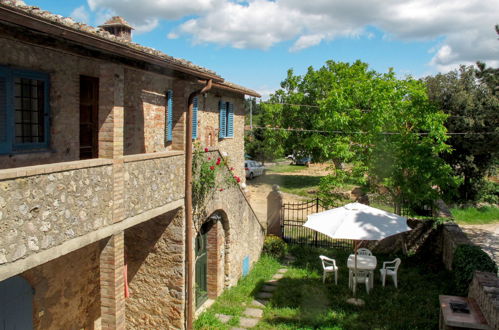Photo 3 - 2 bedroom Apartment in Monteriggioni with swimming pool and garden