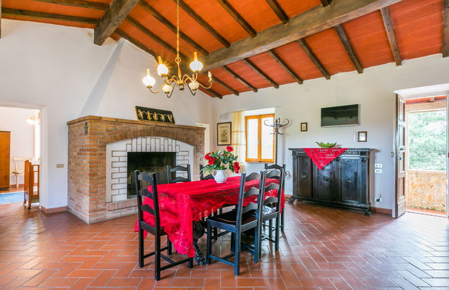 Apartamento de 3 quartos em Monteriggioni com piscina e jardim - Foto 2