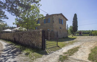 Photo 27 - 1 bedroom Apartment in Monteriggioni with swimming pool and garden