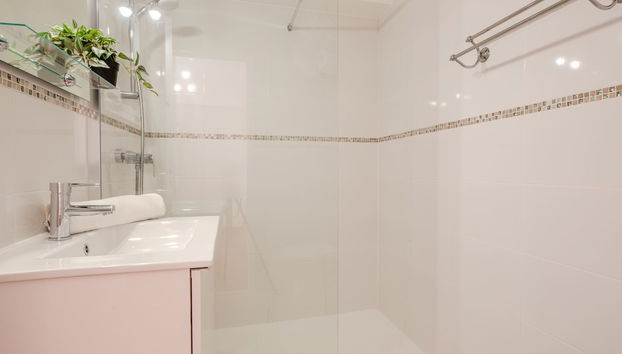 Apartment mit 1 Schlafzimmer in Sainte-Maxime mit schwimmbad und garten - Foto 5