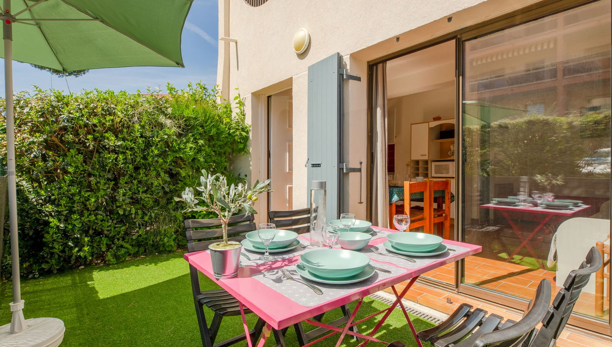 Apartment mit 1 Schlafzimmer in Sainte-Maxime mit schwimmbad und garten - Foto 1