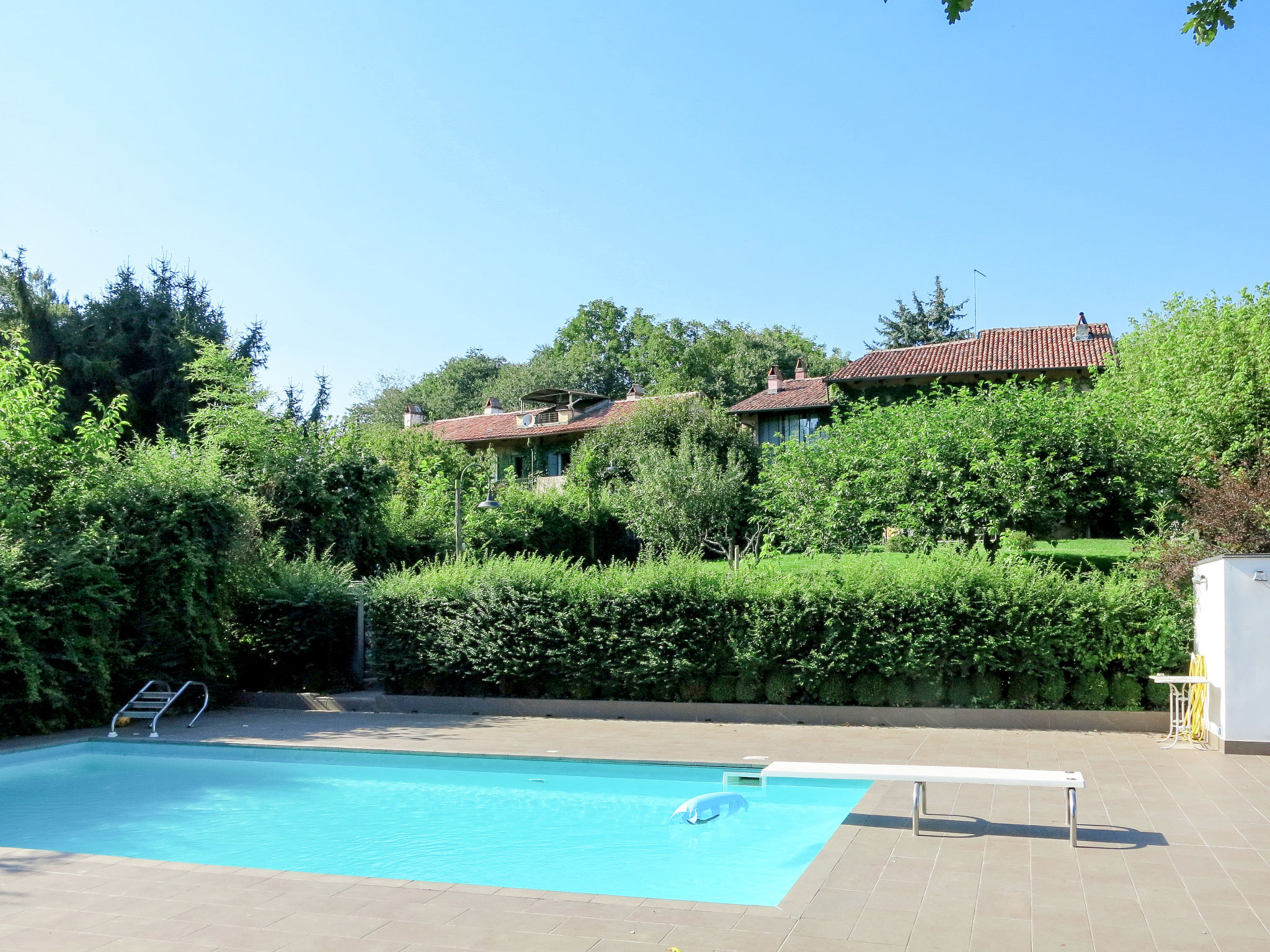 Foto 35 - Casa con 3 camere da letto a Moncalieri con piscina privata e giardino