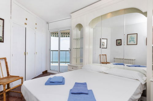 Foto 12 - Apartment mit 2 Schlafzimmern in Castell-Platja d'Aro mit terrasse und blick aufs meer
