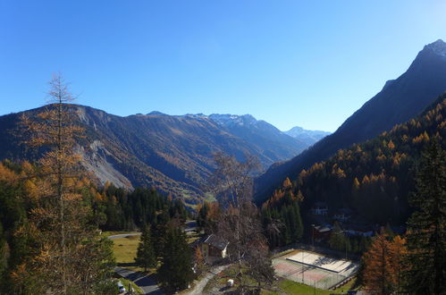 Foto 12 - Appartamento con 2 camere da letto a Orsières con giardino e vista sulle montagne