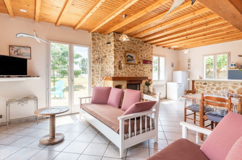 Foto 3 - Casa con 4 camere da letto a Hauteville-sur-Mer con giardino e vista mare
