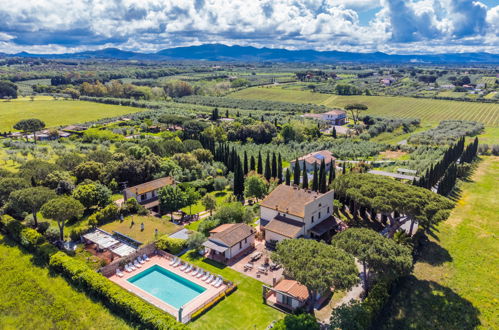 Foto 3 - Appartamento con 1 camera da letto a Cecina con piscina e giardino