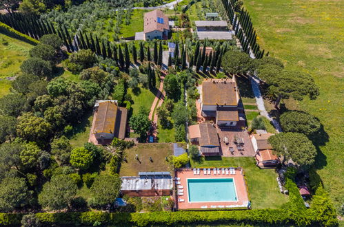 Photo 29 - Appartement de 1 chambre à Cecina avec piscine et vues à la mer