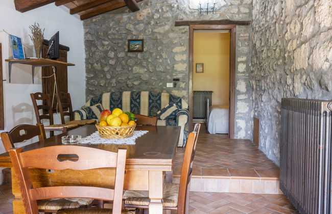 3 bedroom Apartment in Bagnoregio with swimming pool and garden - Photo 9