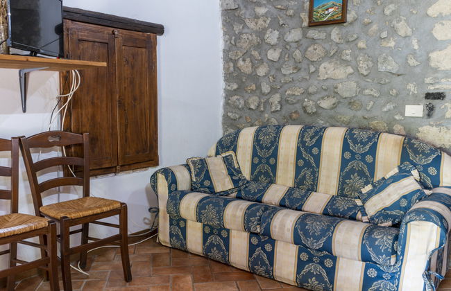 3 bedroom Apartment in Bagnoregio with swimming pool and garden - Photo 8