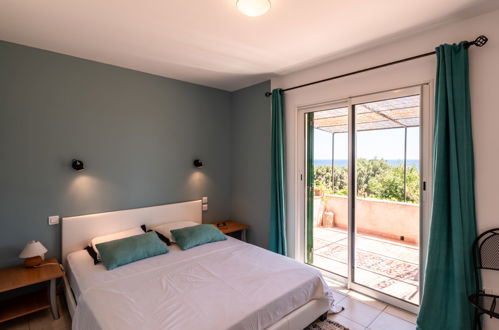 Foto 11 - Casa de 3 habitaciones en Cervione con jardín y vistas al mar