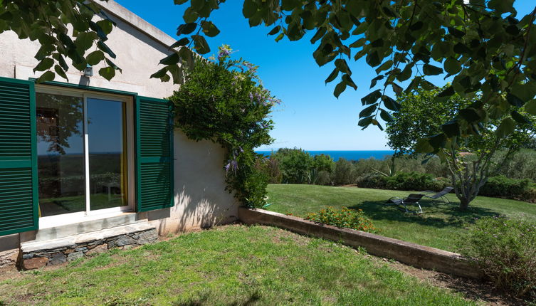 Foto 1 - Casa de 3 habitaciones en Cervione con jardín y vistas al mar