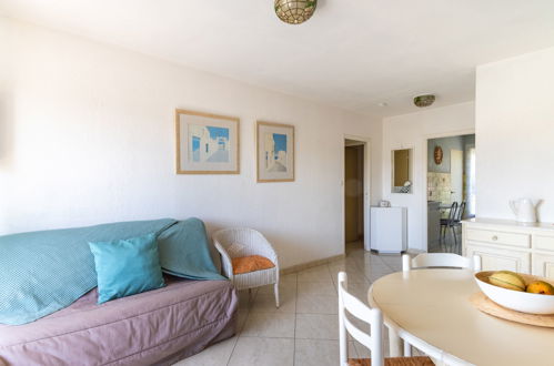 Foto 6 - Apartamento de 2 quartos em Le Lavandou com vistas do mar