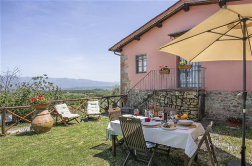 Foto 6 - Casa de 1 habitación en Montevarchi con piscina y jardín
