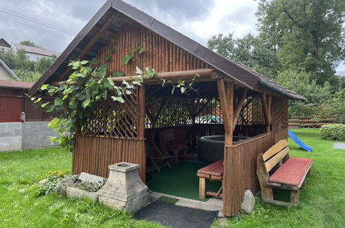 Photo 32 - Maison de 4 chambres à Kvasiny avec piscine privée et jardin