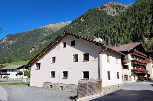 Foto 5 - Casa de 8 habitaciones en Sankt Leonhard im Pitztal con jardín y vistas a la montaña